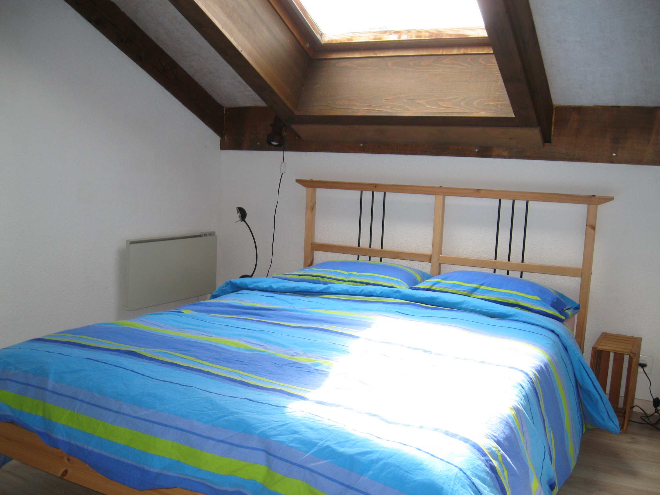 Schlafzimmer Ferienwohnung Berner Oberland